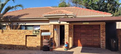 House For Sale in New Redruth, Alberton